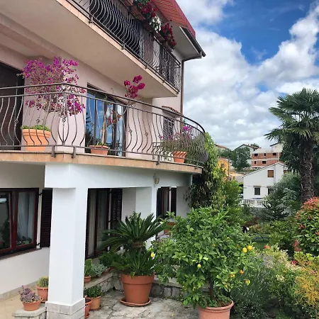 Palm Garden Apartment